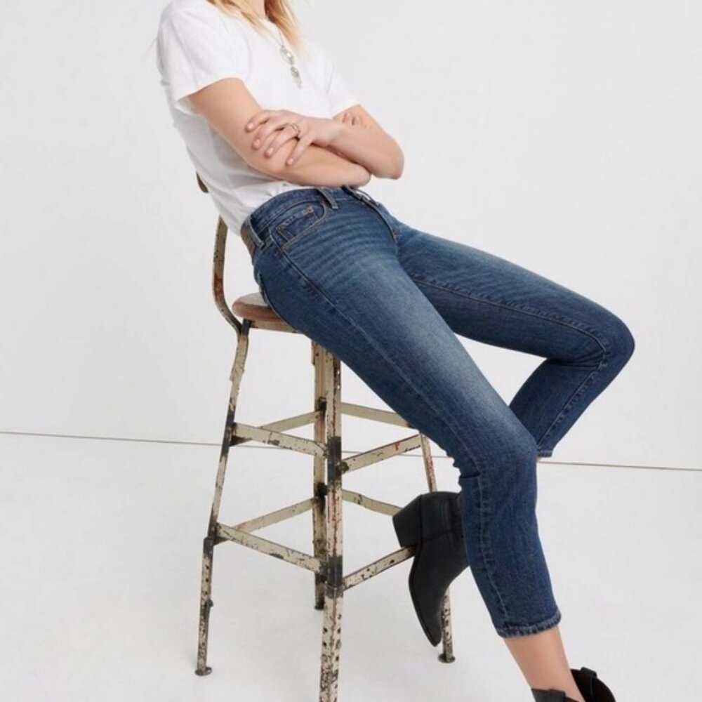 LUCKY BRAND Mid-Rise Sweet 'n Crop Comfy Stretch Denim Jeans | Size 8/29